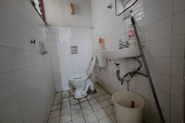 Taman Sri Hijau ( New Green Park )