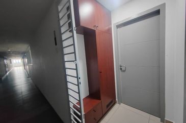 Avia Plus Apartment, Bandar Country Homes