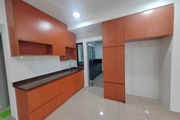 Avia Plus Apartment, Bandar Country Homes