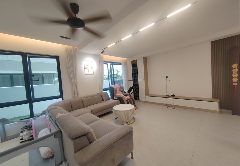 Emerald Garden, Kota Emerald