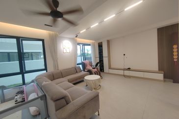 Emerald Garden, Kota Emerald