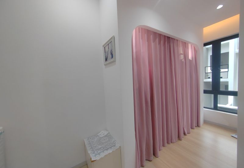 Emerald Garden, Kota Emerald