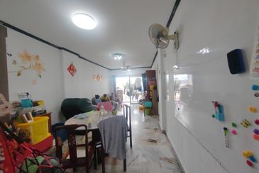 Apartment Taman seri murni fasa 2