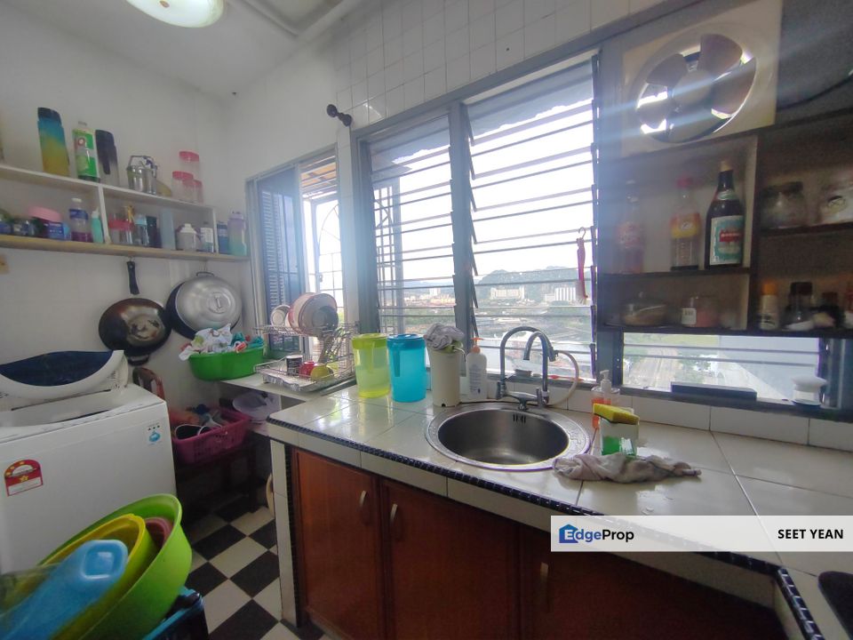 Good Condition Apartment Taman Sri Murni Fasa 2 Selayang For Sale , Selangor, Selayang
