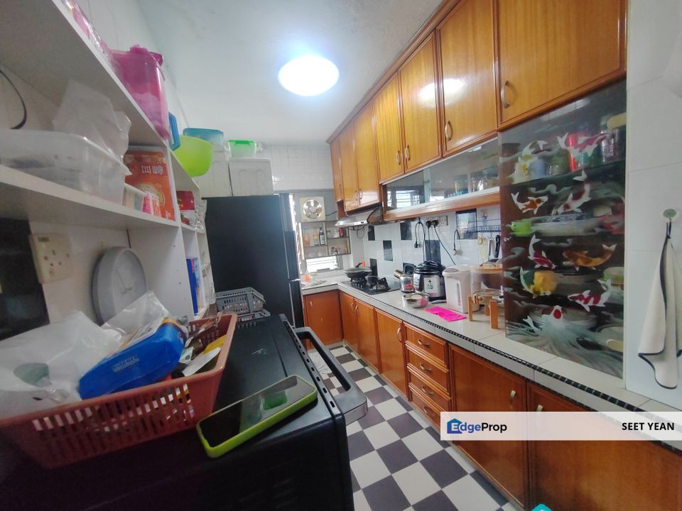 Good Condition Apartment Taman Sri Murni Fasa 2 Selayang For Sale , Selangor, Selayang