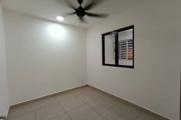 Avia Plus Apartment, Bandar Country Homes