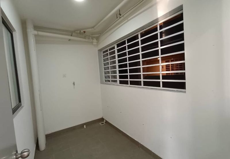 Avia Plus Apartment, Bandar Country Homes