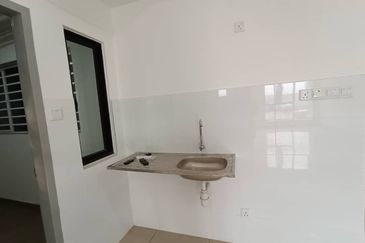 Avia Plus Apartment, Bandar Country Homes