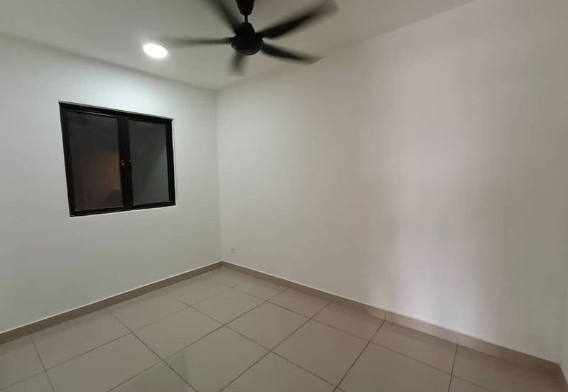 Avia Plus Apartment, Bandar Country Homes