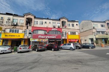 Avenue 3 @Medan Puteri