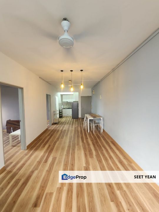 Renovated Unit Desa Mas Apartment Bandar Country Homes Rawang For Sale , Selangor, Rawang