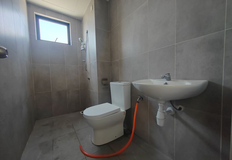 Avia Plus Apartment, Bandar Country Homes