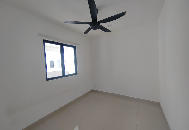 Avia Plus Apartment, Bandar Country Homes