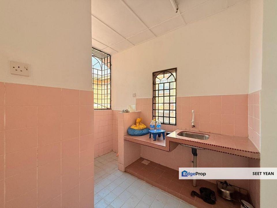 Rajawali Apartment Bandar Country Homes Rawang For Sale , Selangor, Bandar Country Homes