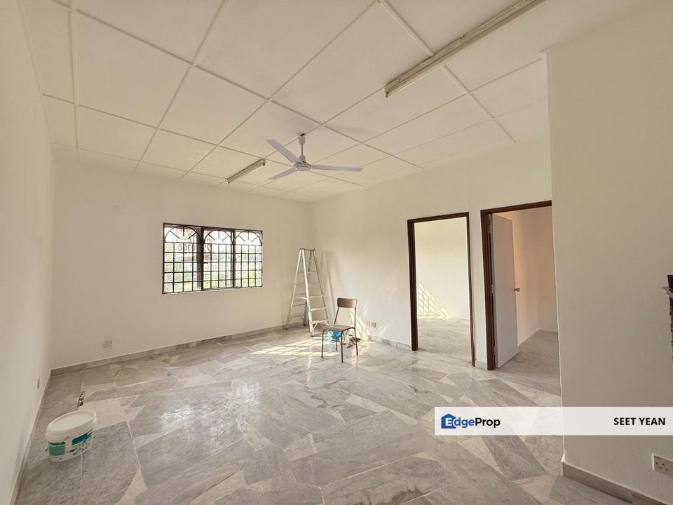 Rajawali Apartment Bandar Country Homes Rawang For Sale , Selangor, Bandar Country Homes