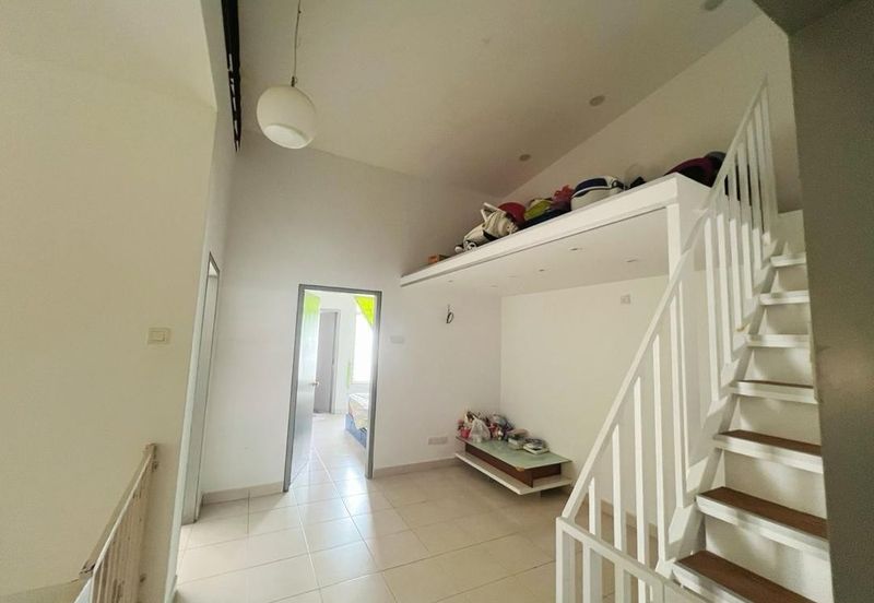 Jalan Kota Emerald 1/8