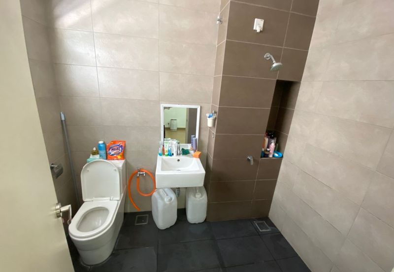 Jalan Kota Emerald 1/8