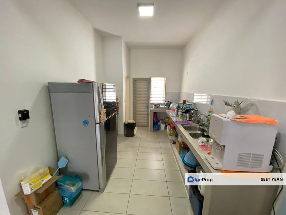 Good Condition Garland 1 Kota Emerald Rawang For Sale , Selangor, Rawang