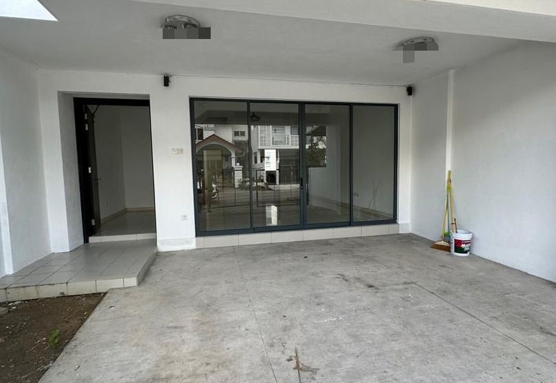 Persiaran Artistik 33/1