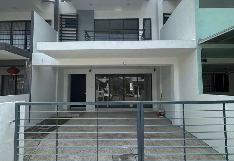 Persiaran Artistik 33/1