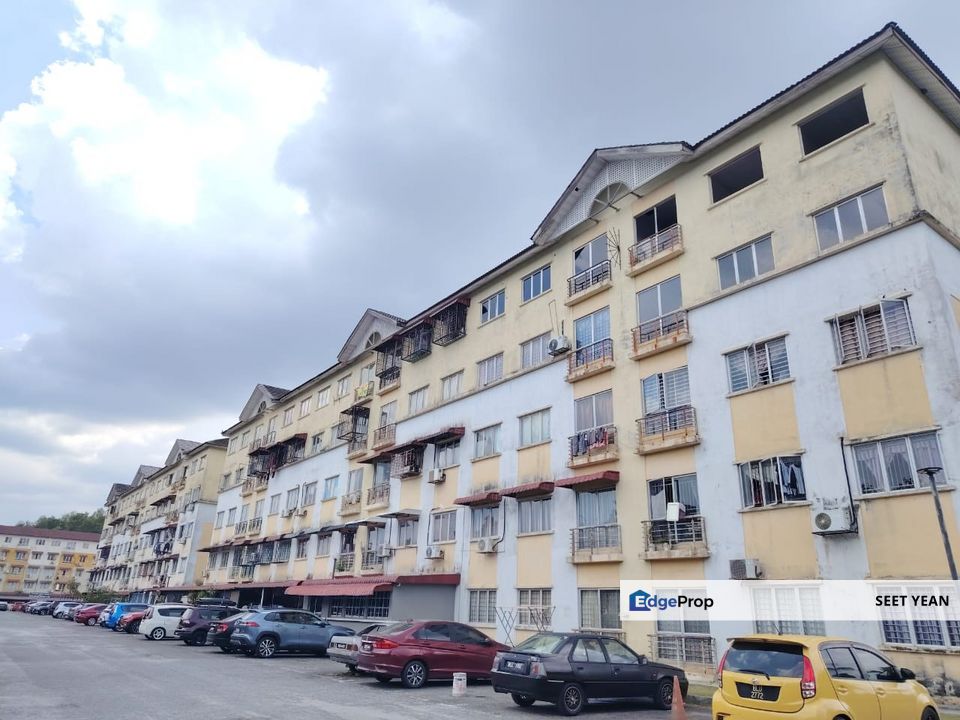 Apartment Las Palmas Bandar Country Homes Rawang , Selangor, Bandar Country Homes