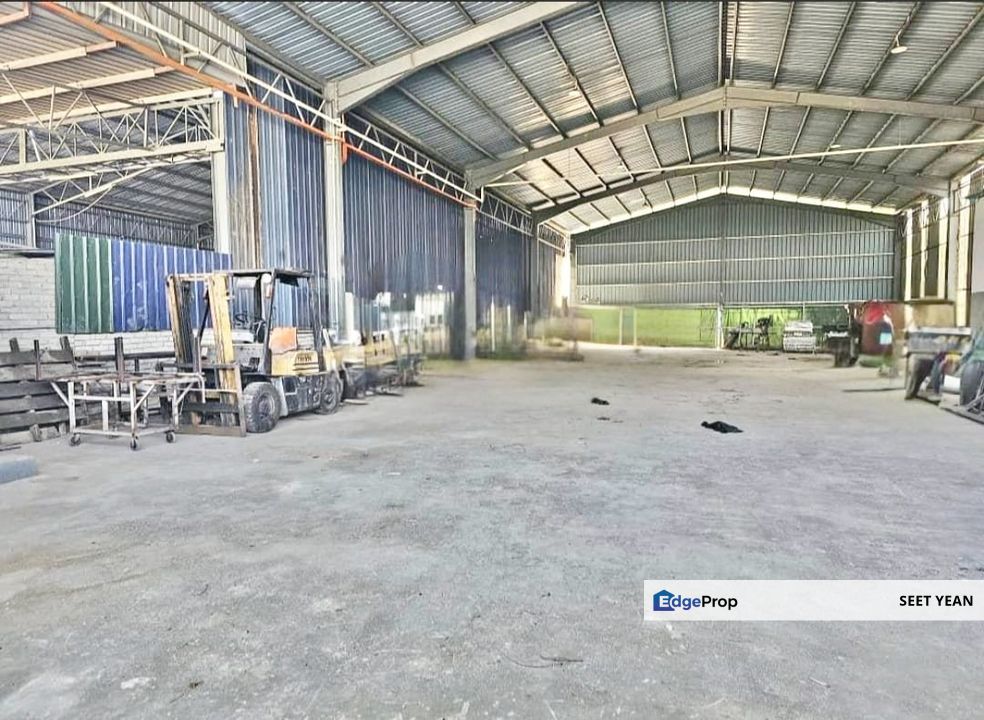 Sungai Bakau Rawang Warehouse , Selangor, Rawang