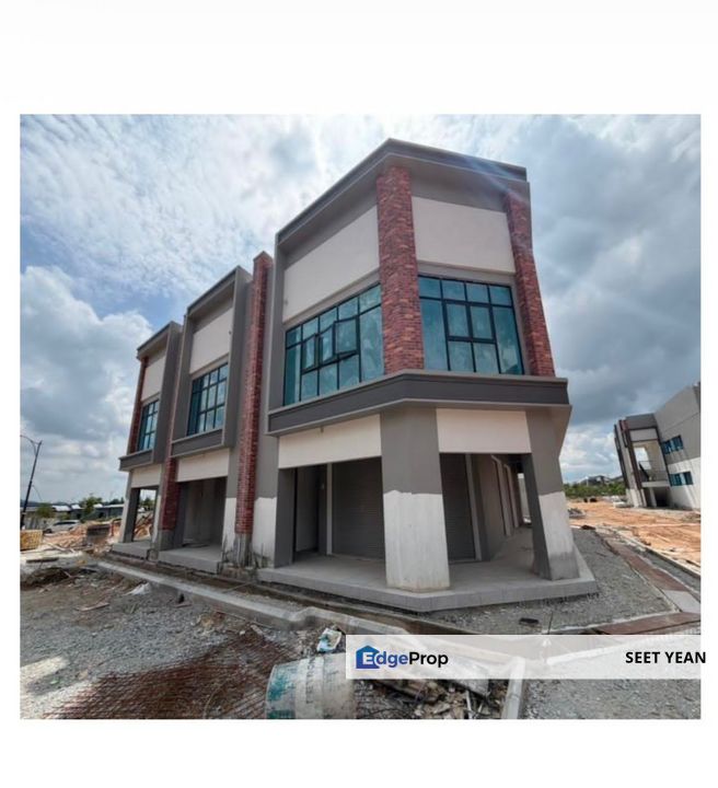 Gamuda Gardens Village Square Shoplot Rawang, Selangor, Rawang