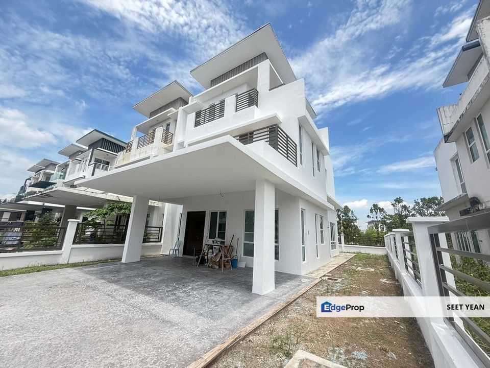 Semi D Regency Parc Rawang For Sale , Selangor, Rawang