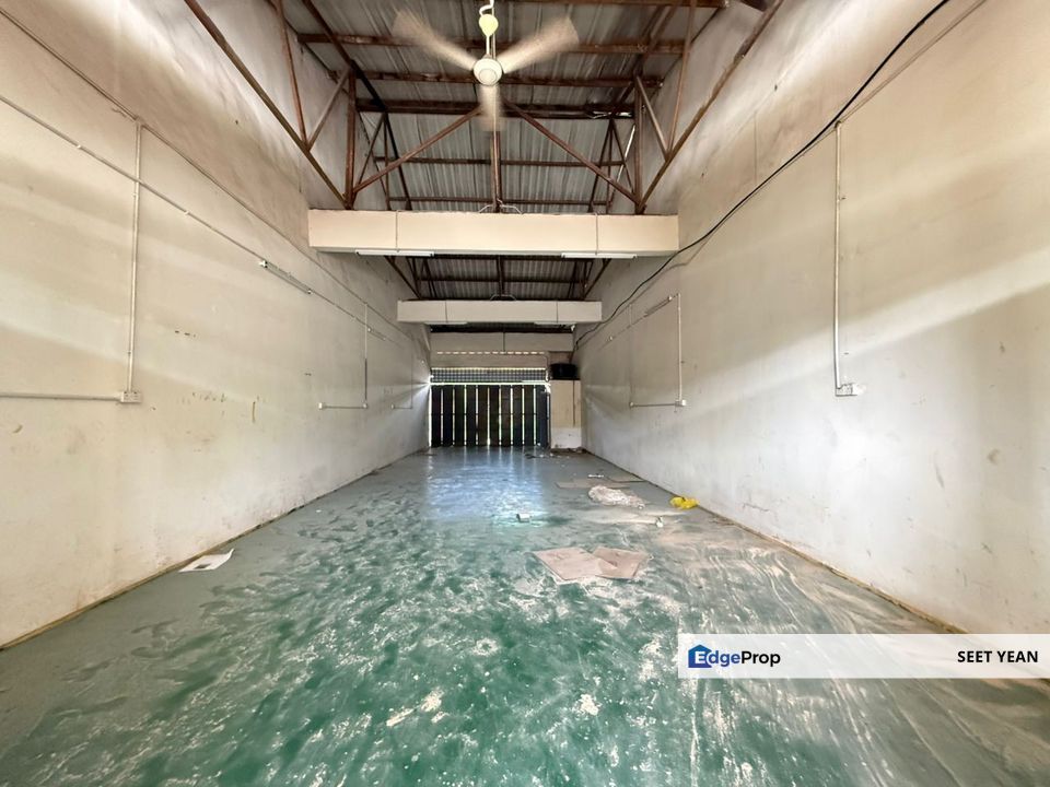 1st Light Industri Jalan Melati Bukit Beruntung For Rent , Selangor, Rawang