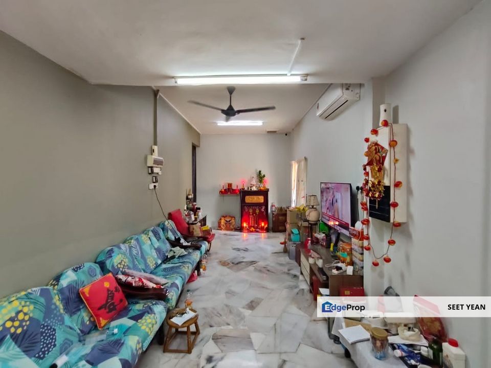 1sr Storey Taman Bukit Rawang Jaya Renovation unit For Sale , Selangor, Rawang