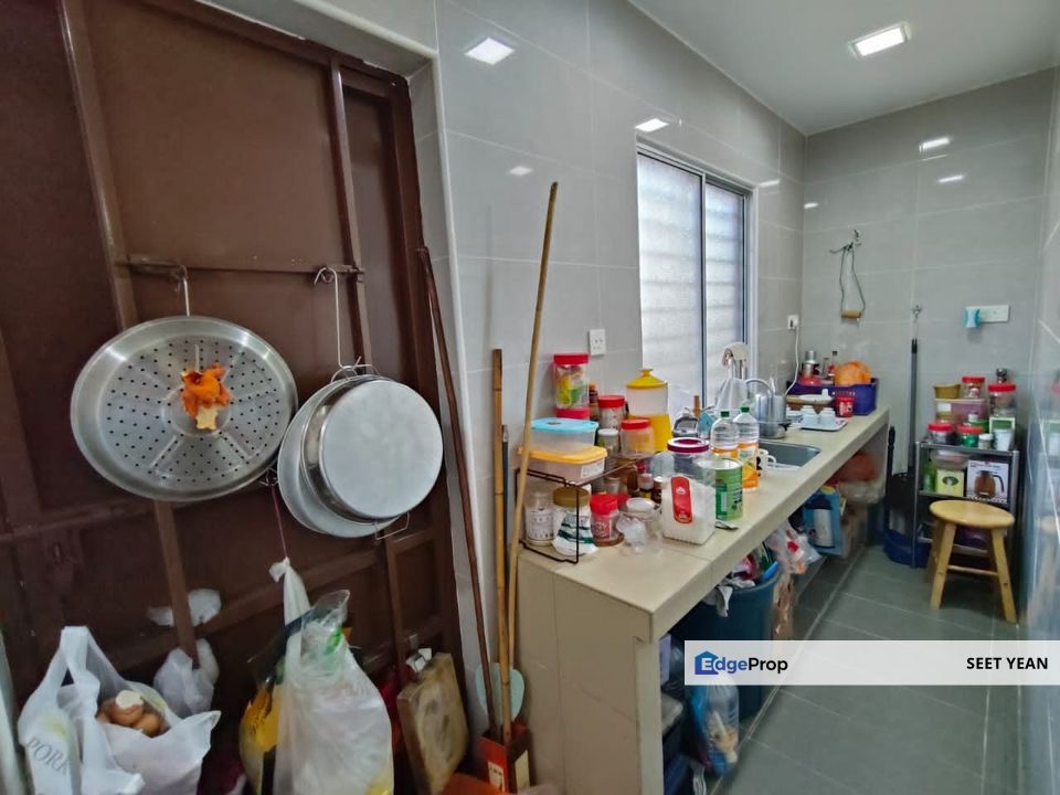 1sr Storey Taman Bukit Rawang Jaya Renovation unit For Sale , Selangor, Rawang
