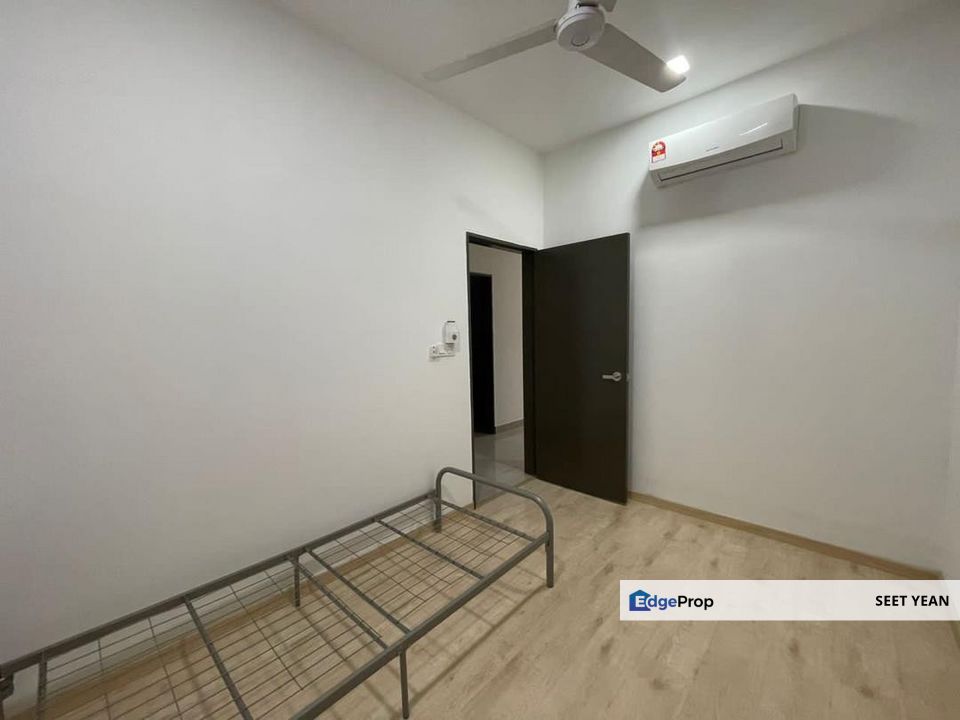 Partially furnished The Henge Kepong For Rent , Kuala Lumpur, Kepong