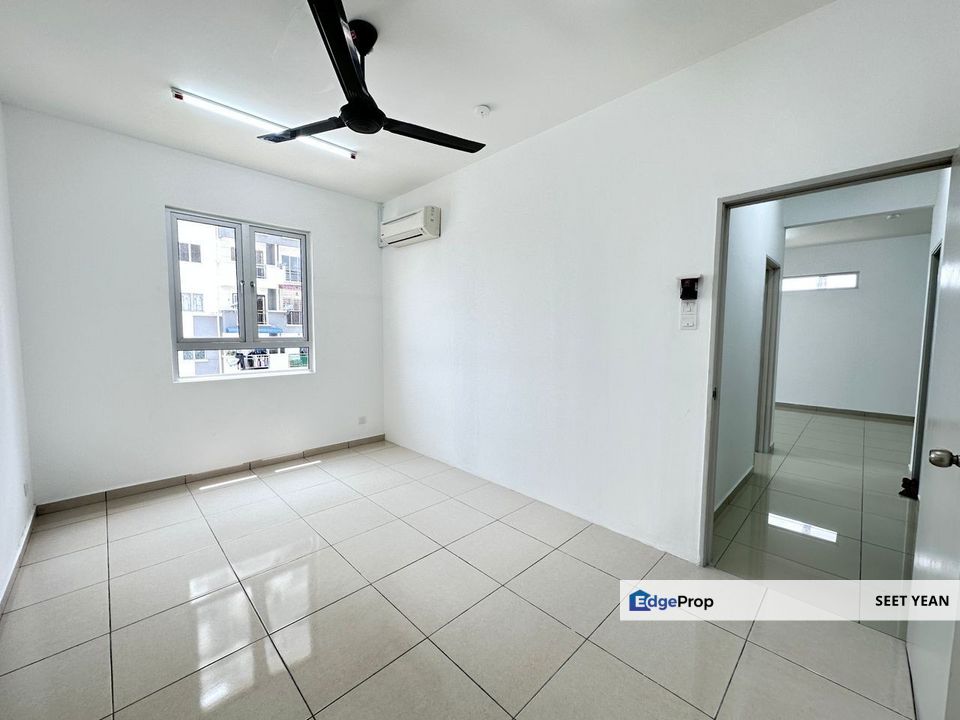 Partially Furnished Perdana Park Apartment For Rent , Selangor, Rawang