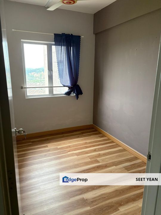 Renovated Unit Desa Mas Apartment Bandar Country Homes Rawang For Sale , Selangor, Rawang