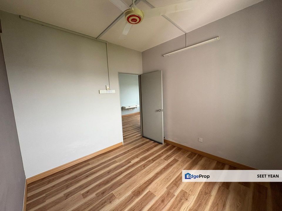 Renovated Unit Desa Mas Apartment Bandar Country Homes Rawang For Sale , Selangor, Rawang