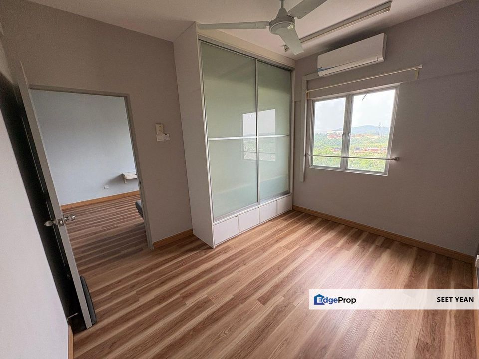 Renovated Unit Desa Mas Apartment Bandar Country Homes Rawang For Sale , Selangor, Rawang