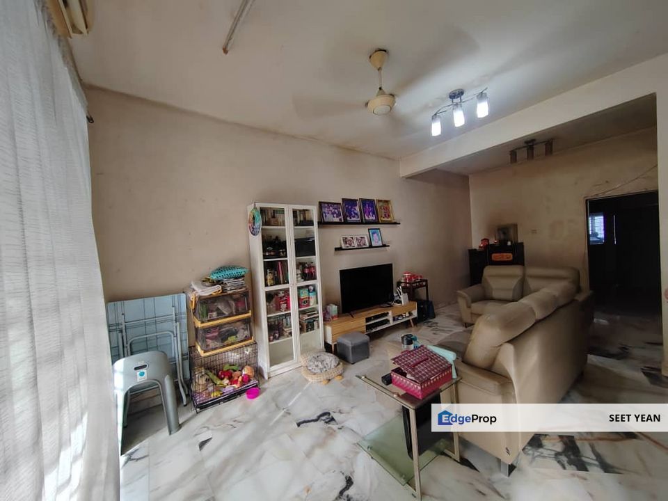 Spacious 20x70 Double Storey @ Tun Perak Rawang , Selangor, Rawang
