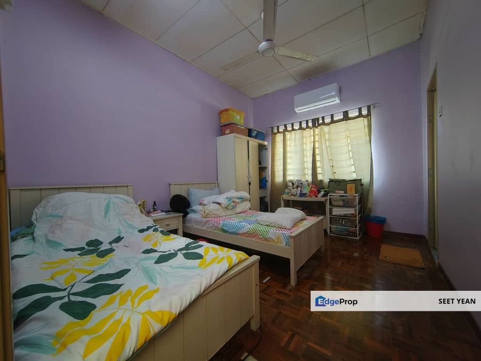 Spacious 20x70 Double Storey @ Tun Perak Rawang , Selangor, Rawang