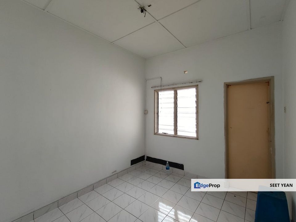 Good Condition 2 Storey House Rawang perdana 2 Endlot For Rent , Selangor, Rawang