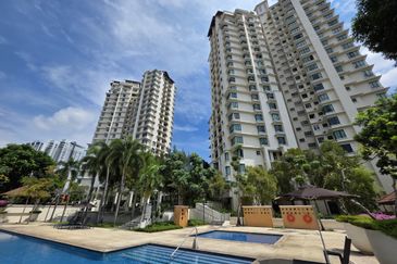 Desa ParkCity (Nadia Parkfront Condominium)