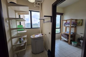 Desa ParkCity (Nadia Parkfront Condominium)