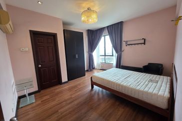 Desa ParkCity (Nadia Parkfront Condominium)