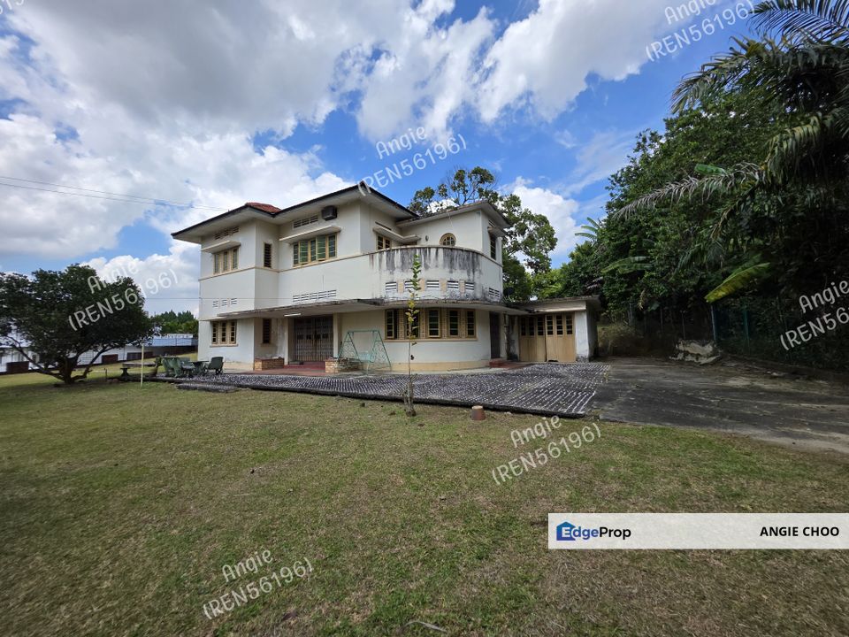 Bungalow For Sale Lake Garden Seremban Negeri, Negeri Sembilan, Seremban