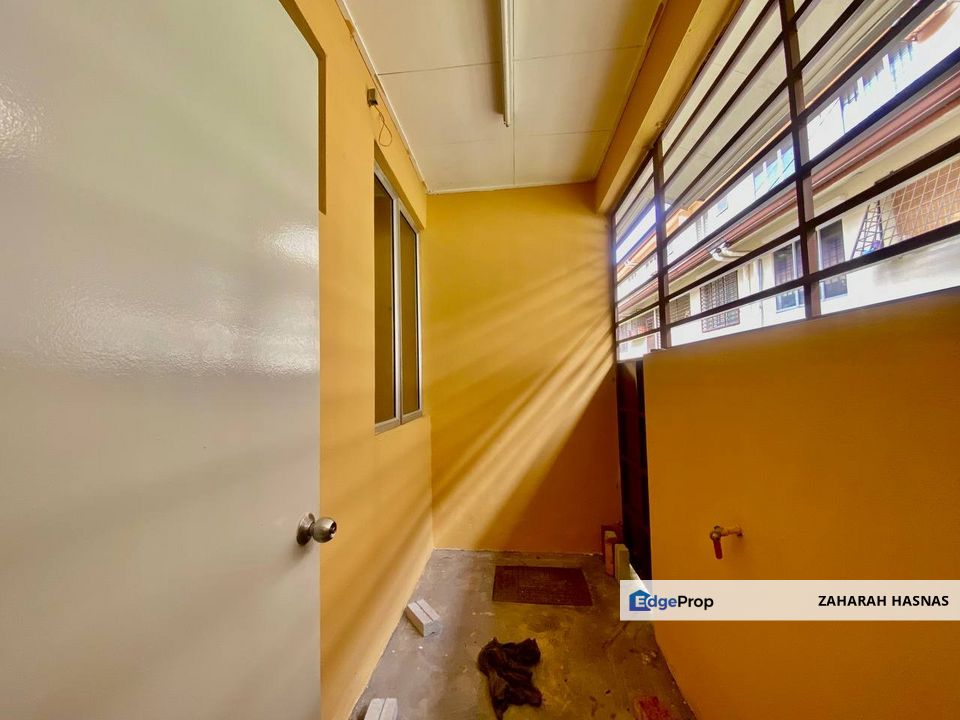 Taman Vista Emas Bangi Double Storey Terrace REFURBISHED FACING OPEN For Sale, Selangor, Bangi