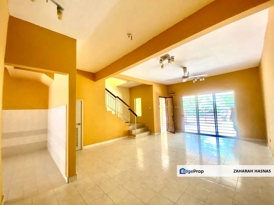 Taman Vista Emas Bangi Double Storey Terrace REFURBISHED FACING OPEN For Sale, Selangor, Bangi