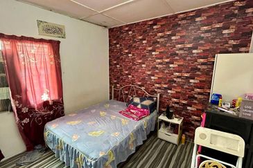 Taman Tasik Semenyih (Lake Residence)