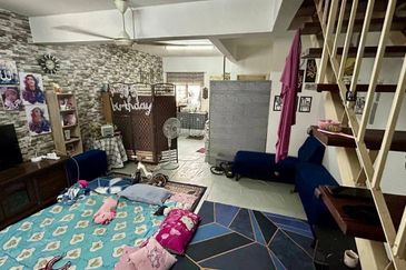 Taman Tasik Semenyih (Lake Residence)