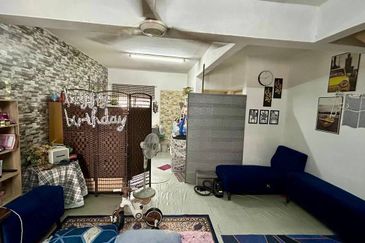 Taman Tasik Semenyih (Lake Residence)