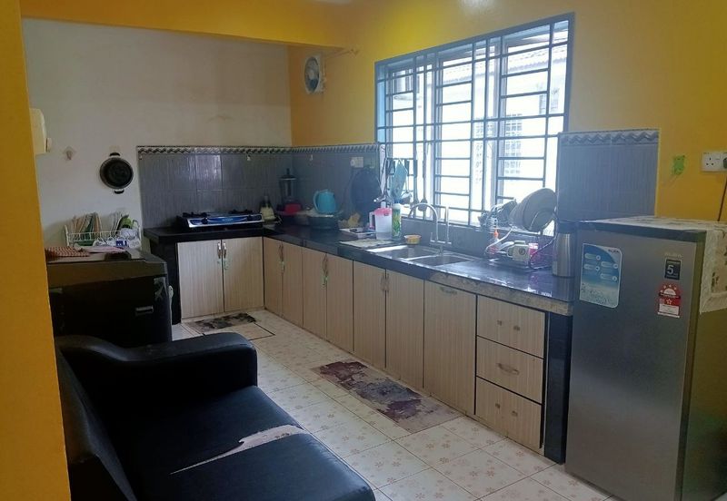 Kota Puteri, Batu Arang