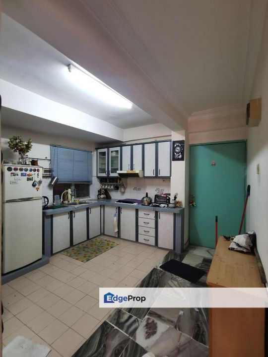 Kenaria Condominium Kajang BOOKING 1K RENOVATED For Sale, Selangor, Kajang